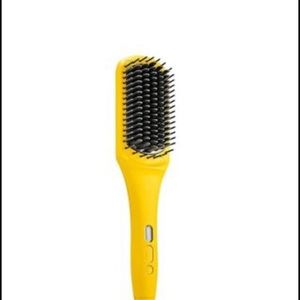 Dry Bar Straightening Brush
